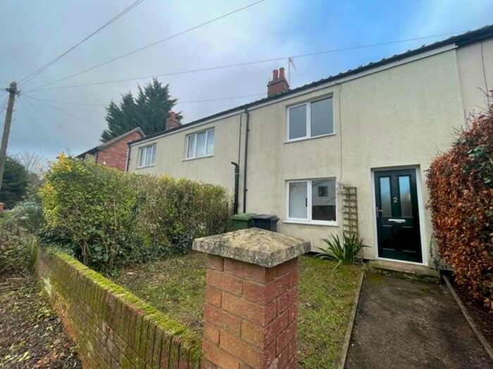 1 Bedroom House To Rent In Station Road, Yaxham, Dereham, NR19