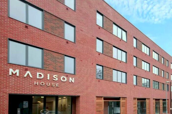 2 Bedroom Apartment To Rent In Madison House, Wrentham Street, Birmingham, West Midlands, B5