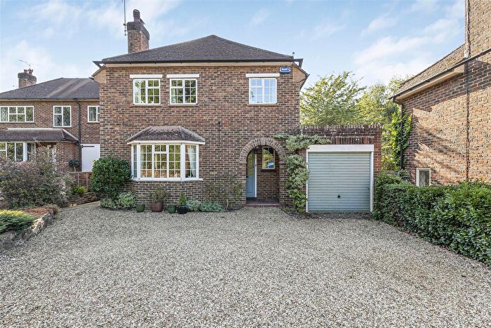 3 Bedroom Detached House For Sale In Cold Arbor Road, Sevenoaks, TN13