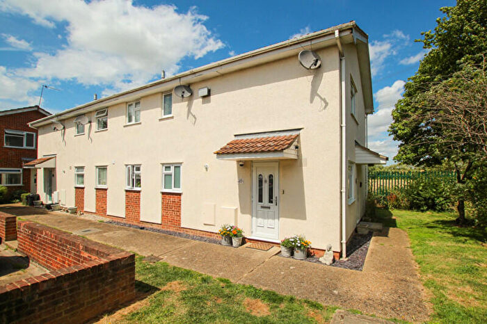 1 Bedroom Apartment To Rent In Beauchamps Drive, Wickford, SS11