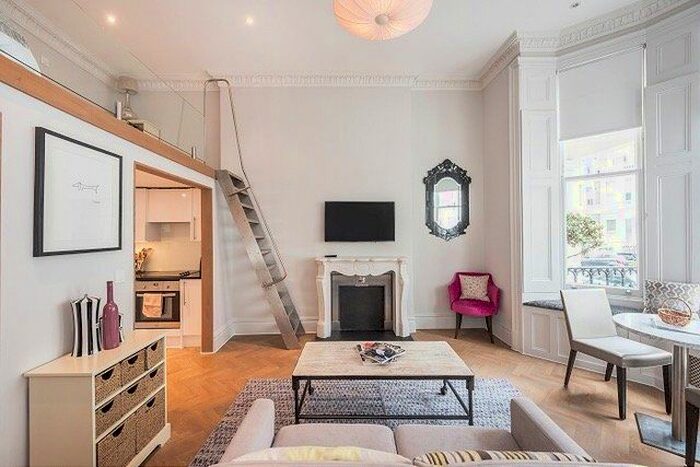 Studio To Rent In Lexham Gardens, London, W8