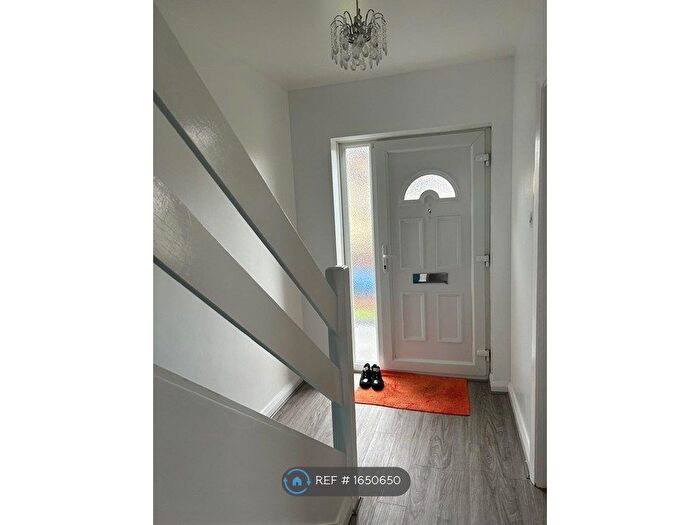 2 Bedroom Maisonette To Rent In Perak Court, Surbiton, KT5