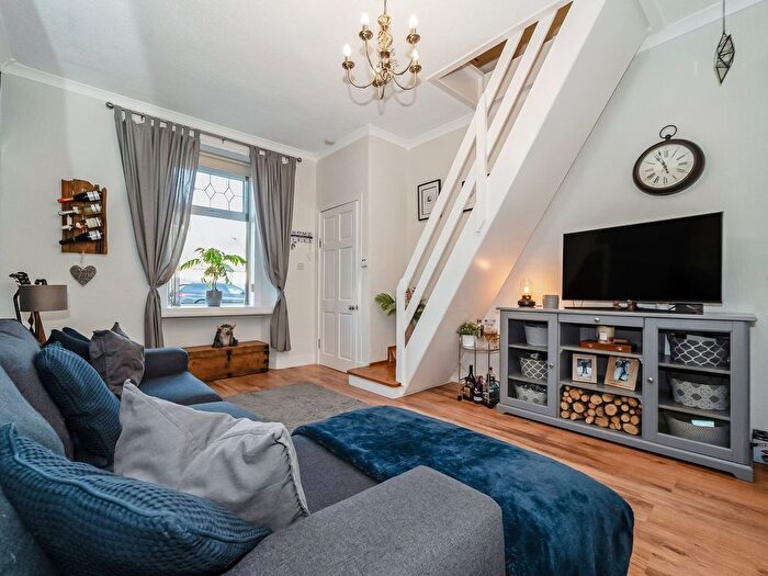 1 Bedroom Cottage For Sale In Bridge Street, Newbridge, EH28