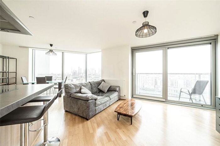 2 Bedroom Flat To Rent In Harmony Place, Greenwich, SE8