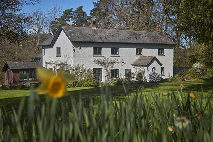 4 Bedroom Detached House For Sale In Meadow Lodge, Hemyock, EX15