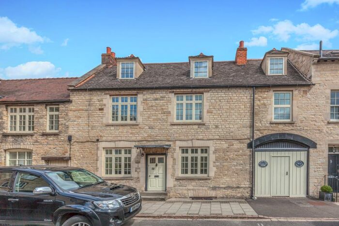 1 Bedroom Apartment To Rent In Oxford Street, Woodstock, OX20