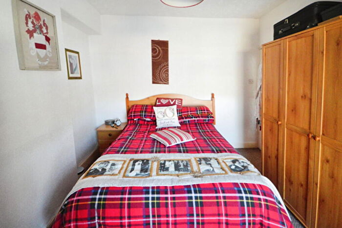 3 Bedroom End Of Terrace House For Sale In Hazelwood Terrace, Cwmavon, Port Talbot, SA12