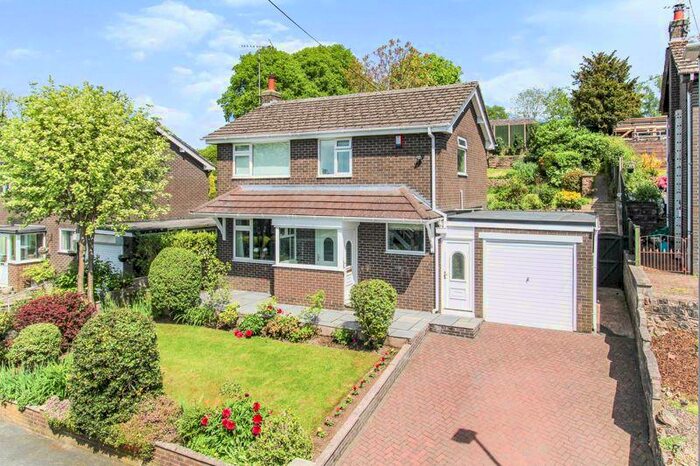 3 Bedroom Detached House For Sale In Meadow Avenue, Wetley Rocks, ST9