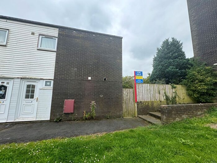 5 Bedroom Semi-Detached House To Rent In Wadham Close, Peterlee, County Durham, SR8