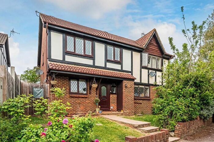 3 Bedroom Semi Detached House For Sale In Oak End, Beare Green, RH5