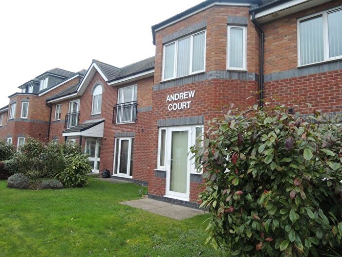 2 Bedroom Flat To Rent In Greenholm Road, Birmingham, West Midlands, B44