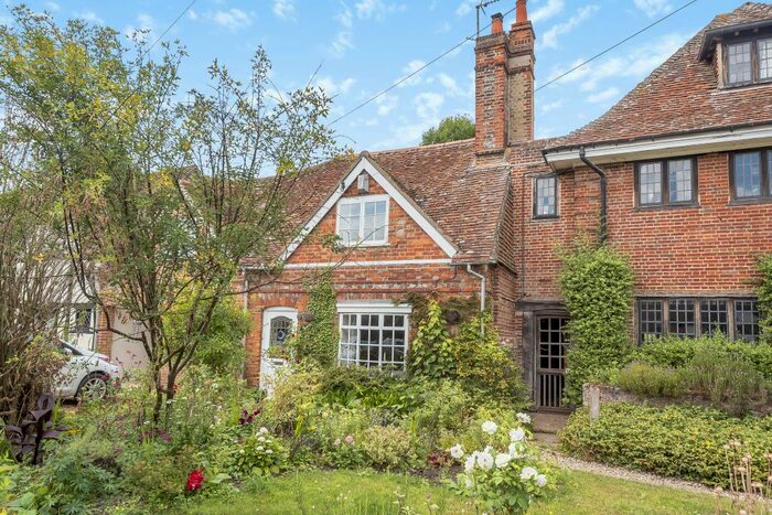 2 Bedroom Cottage To Rent In Sutton Courtenay, Oxfordshire, OX14