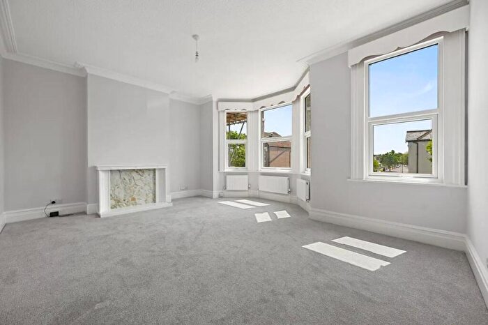 2 Bedroom Flat To Rent In Olive Road, London, NW2