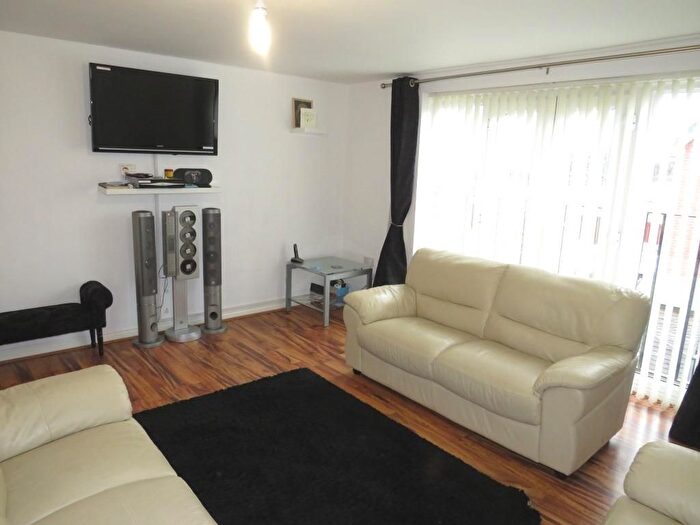 4 Bedroom Town House To Rent In Heather Gardens, North Hykeham, Lincoln, LN6