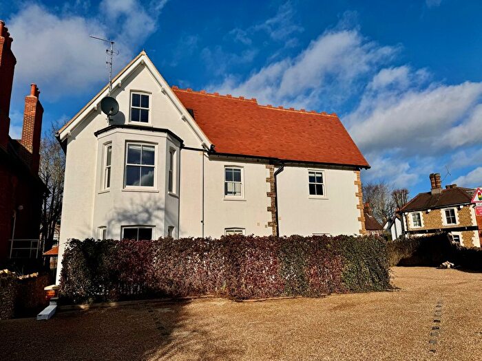 3 Bedroom Flat To Rent In Bargate House, Epsom Road, GU1