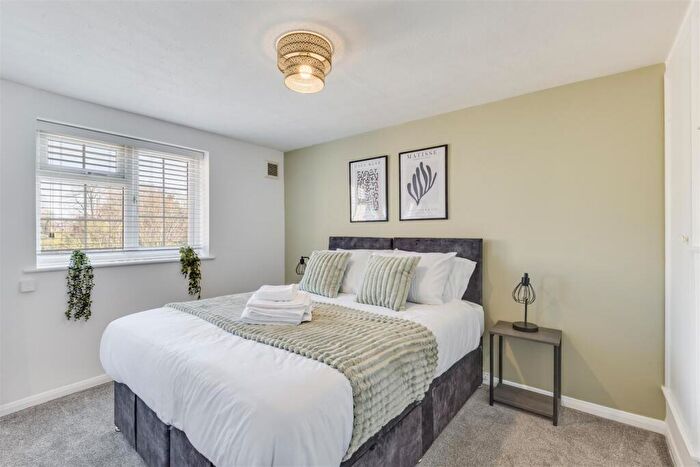 1 Bedroom Terraced House To Rent In Grange Court, Bengeo, SG14