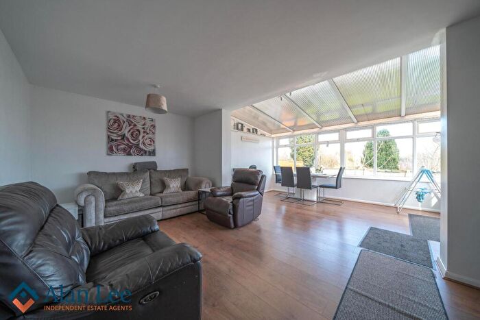 3 Bedroom End Of Terrace House For Sale In Bramble Close, Macclesfield, SK10