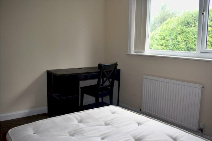 4 Bedroom Semi-Detached House To Rent In Kingswood Road, Manchester, Greater Manchester, M14