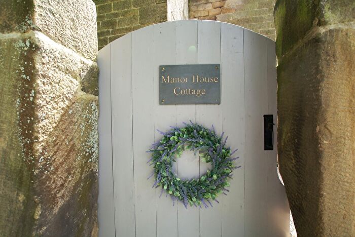 2 Bedroom Cottage To Rent In Upper Lea, Lea, Matlock, DE4