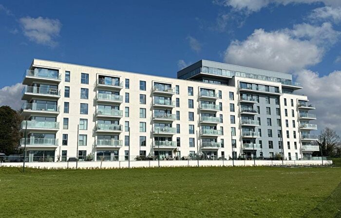 2 Bedroom Flat For Sale In Teesra House, Mount Wise, Plymouth, PL1