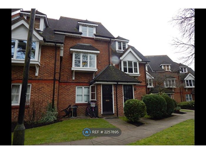 1 Bedroom Flat To Rent In St. Marys View, Watford, WD18
