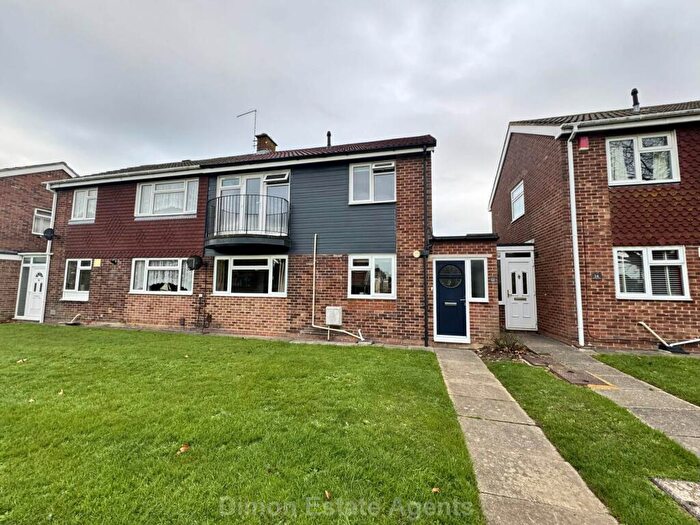 3 Bedroom Semi Detached House For Sale In Chichester Close, Gosport, PO13