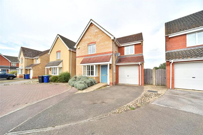 3 Bedroom Detached House To Rent In Linden Walk, Beck Row, Bury St. Edmunds, Suffolk, IP28