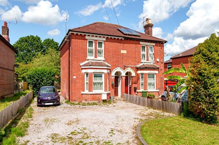 5 Bedroom Semi Detached House To Rent In Burgess Road, Southampton, SO16