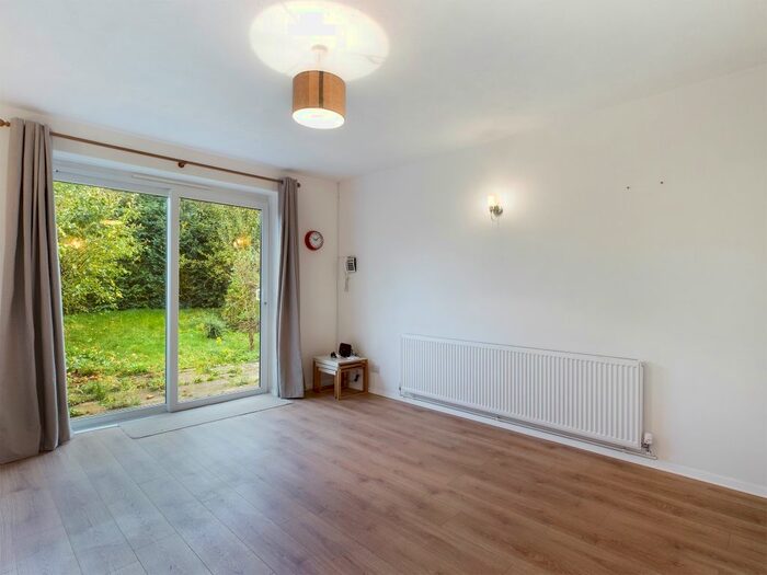2 Bedroom Bungalow To Rent In Elmwood Way, Winklebury, Basingstoke, RG23