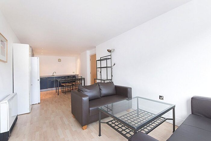2 Bedroom Flat To Rent In Stanton House, Rotherhithe Street, Rotherhithe, SE16
