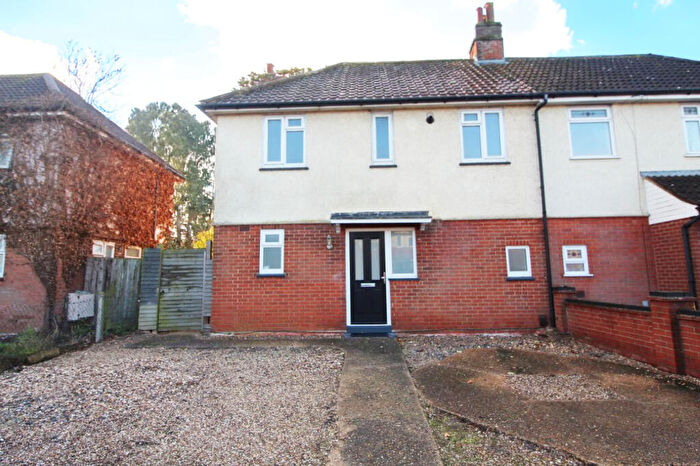 3 Bedroom Semi-Detached House To Rent In Landseer Road, Ipswich, IP3