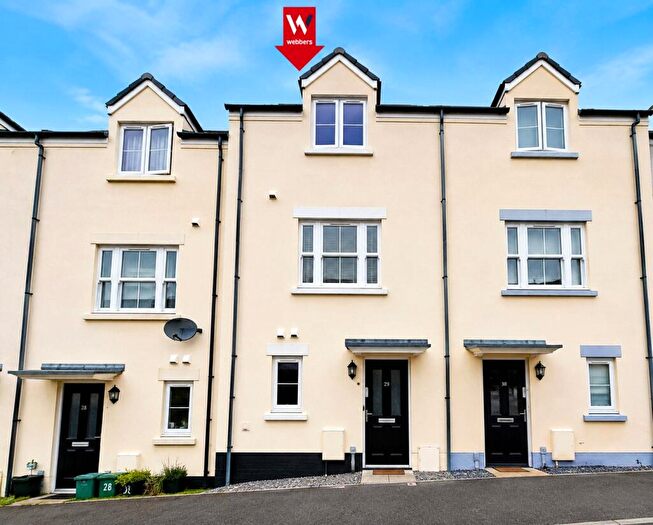 4 Bedroom Terraced House For Sale In Parsons Close, Holsworthy, Devon, EX22
