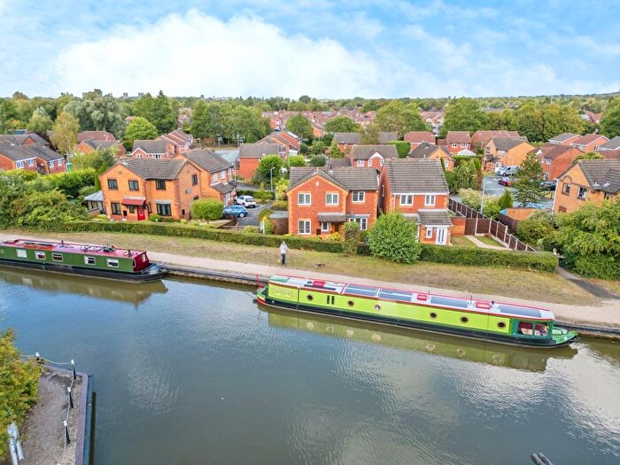 3 Bedroom Detached House For Sale In Somerset Close, Tamworth, B78