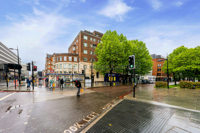 2 Bedroom Flat To Rent In - Euston Road, NW1