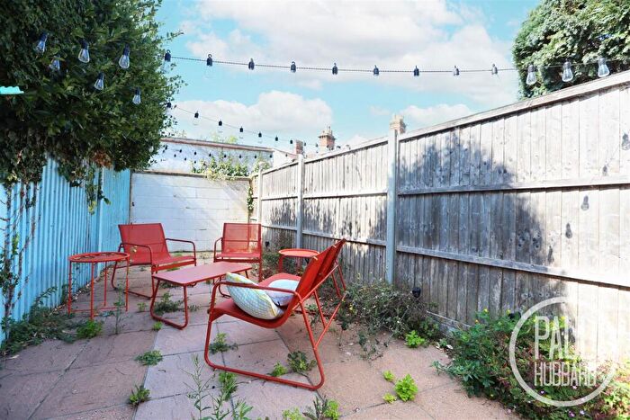 2 Bedroom Cottage To Rent In Union Place, Kirkley, NR33