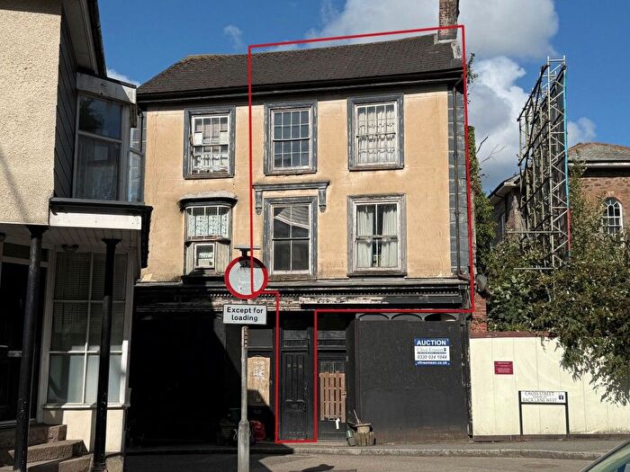 3 Bedroom Maisonette For Sale In A Penryn Street, Redruth, Cornwall, TR15