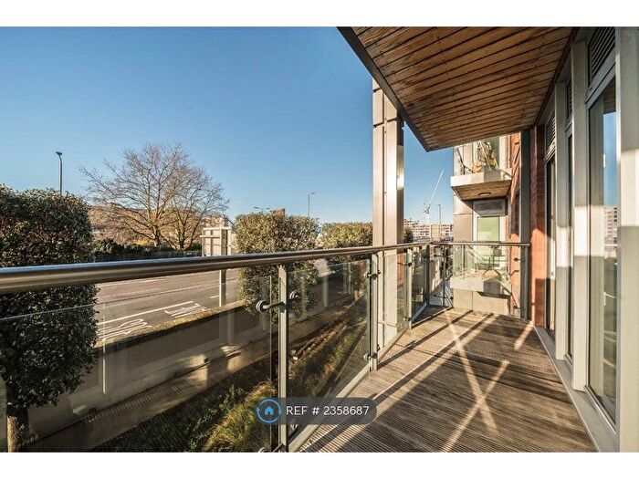 1 Bedroom Flat To Rent In Juniper Drive, London, SW18