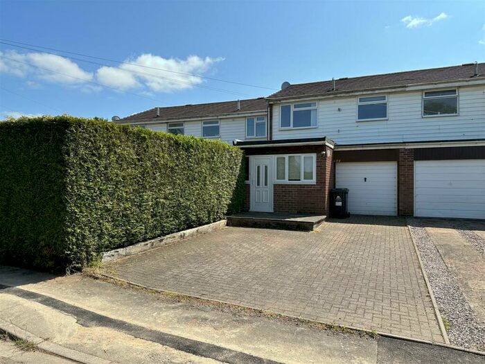 3 Bedroom Terraced House To Rent In Foley Road, Newent, GL18