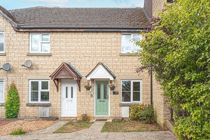 2 Bedroom Terraced House For Sale In Haygarth Close, Cirencester, GL7