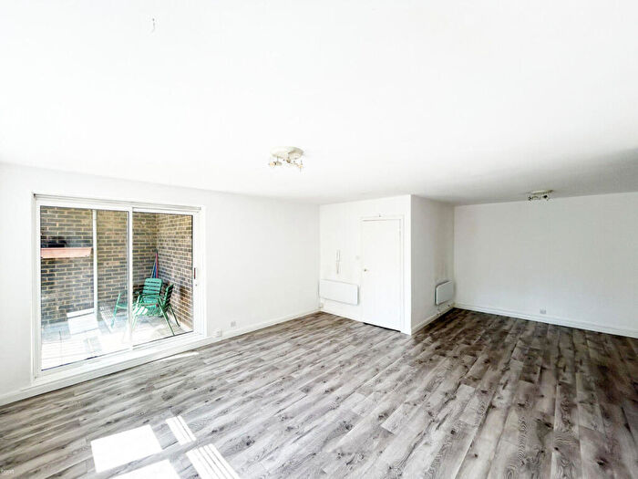 2 Bedroom Apartment To Rent In Eastbury Place, Northwood, HA6