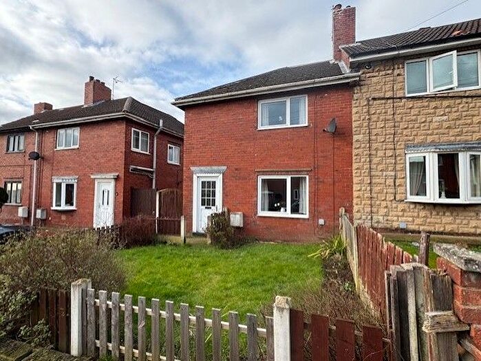 2 Bedroom End Of Terrace House For Sale In School Street, Upton, WF9