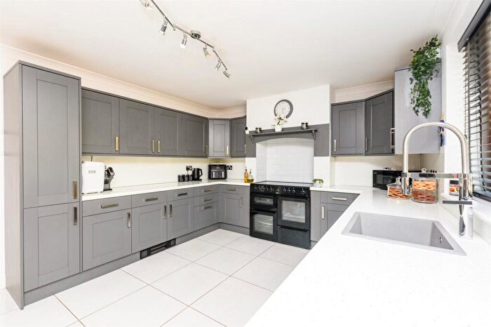 4 Bedroom Detached Bungalow For Sale In Valley Lane, Culverstone, Meopham, Kent, DA13