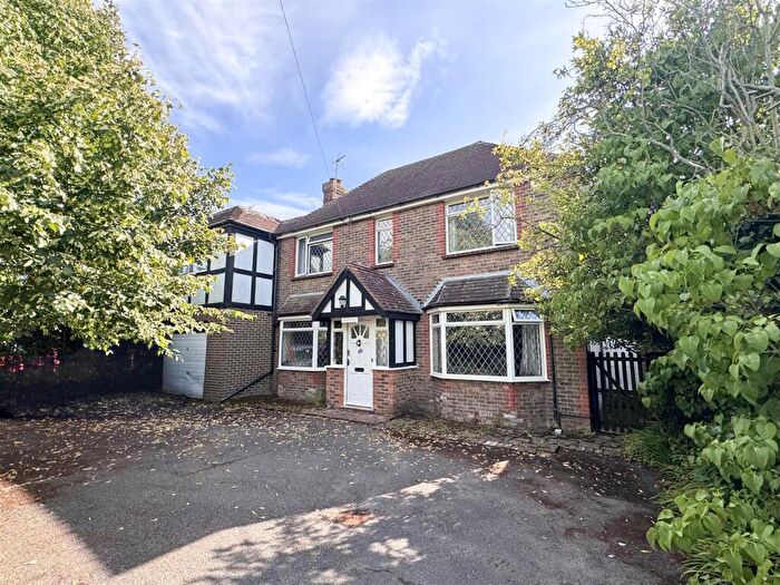 5 Bedroom Detached House For Sale In Hailsham Road, Stone Cross, BN24