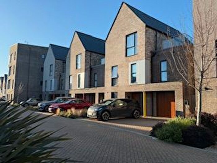 5 Bedroom Detached House For Sale In Macauley Drive, Eastbourne, BN23