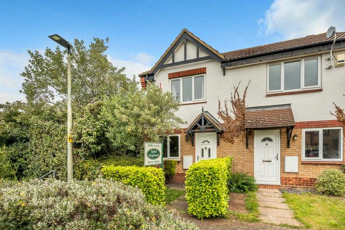 2 Bedroom End Of Terrace House For Sale In Battle Abbey, Riverfield Drive, MK41
