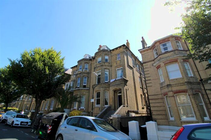 Studio To Rent In Second Avenue, Hove, BN3