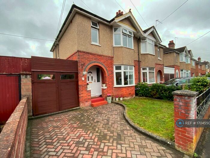 3 Bedroom Semi-Detached House To Rent In Drake Road, Bishopstoke, Eastleigh, SO50