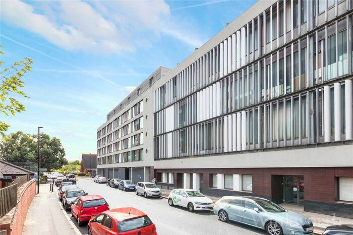 2 Bedroom Flat To Rent In Arklow Road, London, SE14