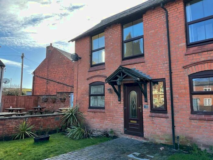 2 Bedroom Mews House To Rent In The Mews, Whitchurch, SY13