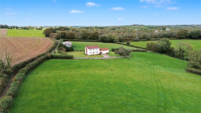 4 Bedroom Detached House For Sale In . Acres - Black Dog, Crediton, Devon, EX17